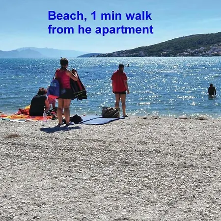 Beachfront Apartments Jurica Trogir Exterior photo