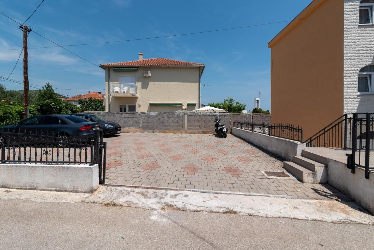 Beachfront Jurica Apartment Trogir