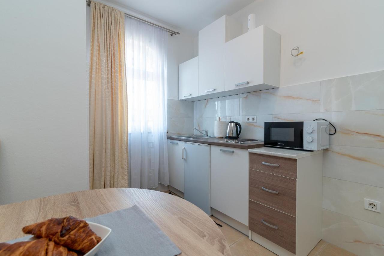 Beachfront Jurica *