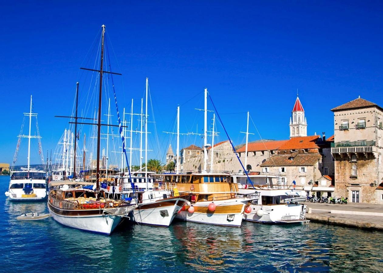 Beachfront Jurica * Trogir